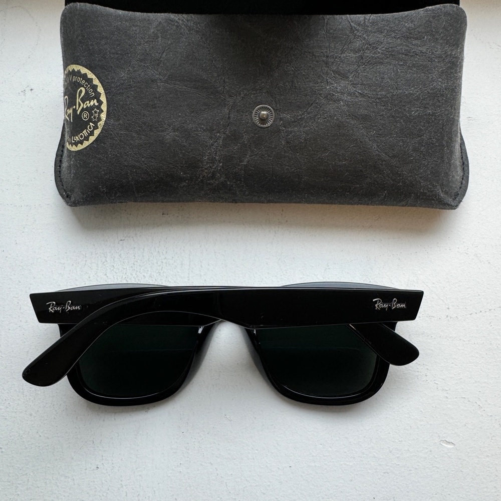 Ray-Ban Wayfarer Reverse Sunglasses - Picture 5 of 10